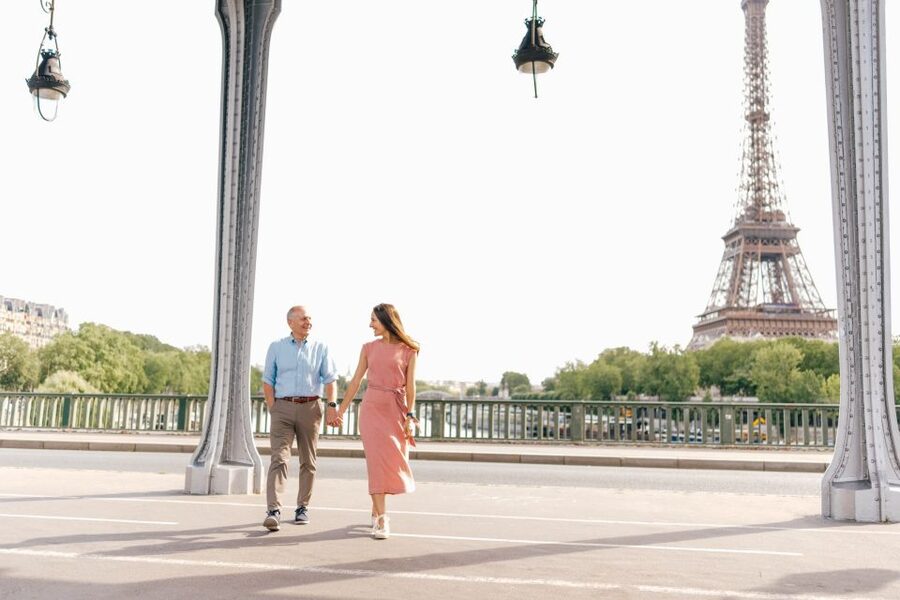 Paris: Photo Shoot with a Private Travel Photographer - Private Photographer in Paris: Worth It for the People, Not the Postcards