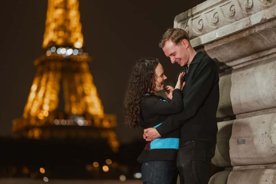 Paris photographer 1h near the Eiffel Tower or in Paris - Key Things I’d Plan Around