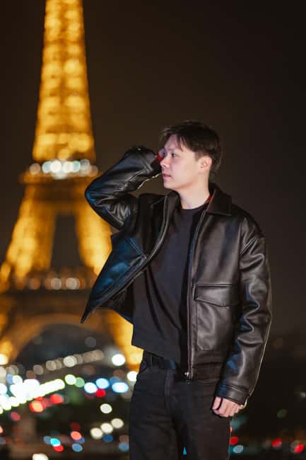 Paris photographer 1h near the Eiffel Tower or in Paris - Pricing and Value: Is $137 Worth It in Paris?