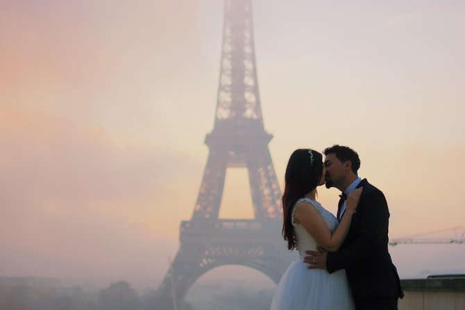 Paris Photographer: Exclusive Photoshoot with Private Car - Key things to know before you go