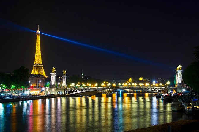 Paris Photography Masterclass - Private Photography Lesson - Notre-Dame in 30 minutes: framing a cathedral that won’t sit still
