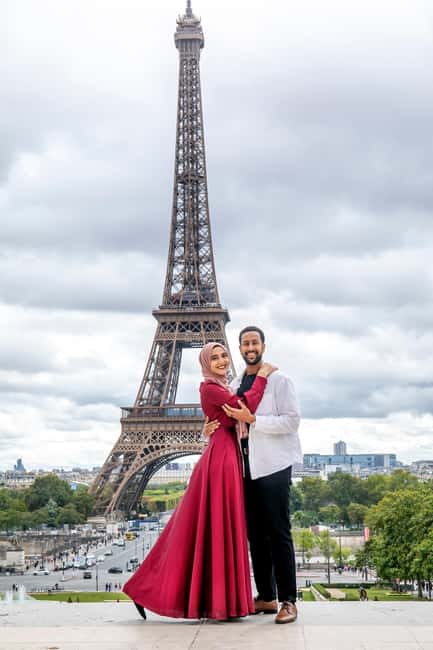 Paris: Photoshoot Around Eiffel Tower with 55 Edited Photos - Trocadéro is the smart start for Eiffel photos
