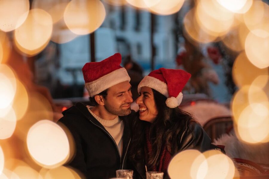 Paris: Private Christmas Photoshoot with Props - Key Highlights You’ll Actually Care About