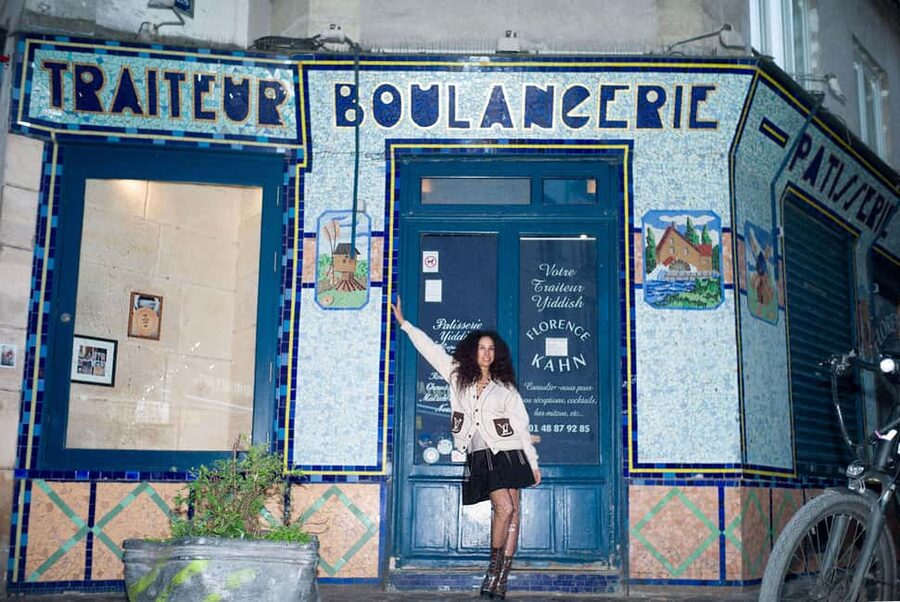 Paris: Private Marais District Photoshoot Plus 1 Polaroid - Key things to know before you go