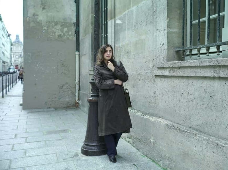 Paris: Private Marais District Photoshoot Plus 1 Polaroid - Start at the Marais: how the meeting works and how not to get lost