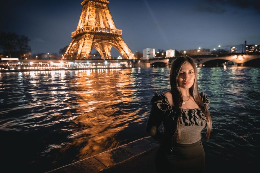 Paris: Private Photoshoot near any chosen Landmark - Iconic Paris Photos Plus “Wait, Where Is That?” Details
