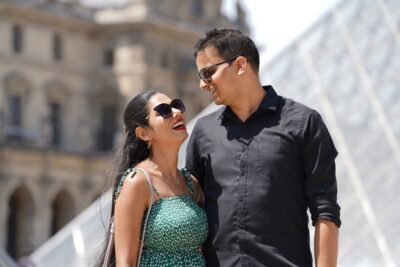 Paris: Private Photoshoot Outside the Louvre Museum - Meeting up at Louis XIV sous les traits de Marcus Curtius (copie)
