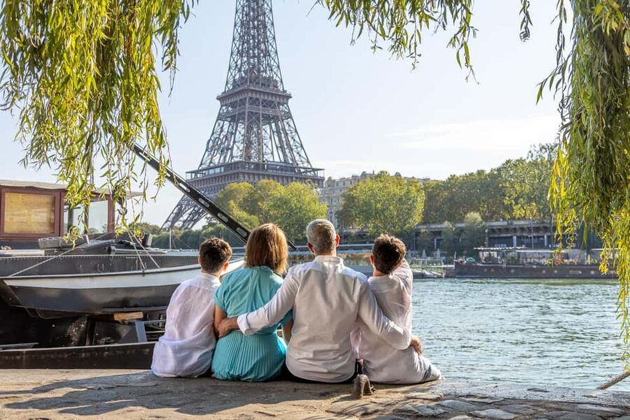 Paris: Professional Photoshoot - Stop by stop: capturing the Eiffel Tower from angle to angle