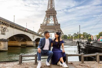 Paris: Professional Photoshoot - Meet Fraser Vincent on the bridge: what the session feels like