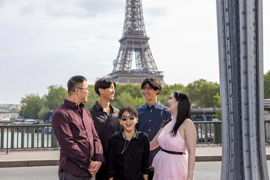 Paris: Professional Photoshoot - Value in real dollars: is $101 worth it?