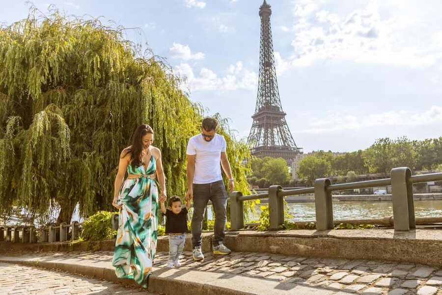 Paris: Professional Photoshoot - Who this photoshoot suits best (and who might skip it)