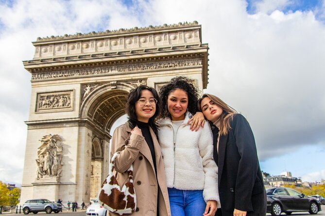 Paris: Professional Photoshoot at the Arc de Triomphe - Who should book this Arc de Triomphe photoshoot