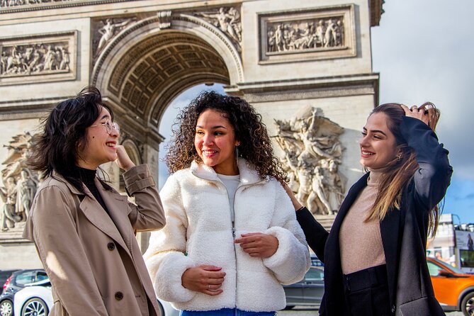 Paris Professional Photoshoot at the Arc de Triomphe - Stop 2: Champs-Élysées variety shots that won’t feel repetitive