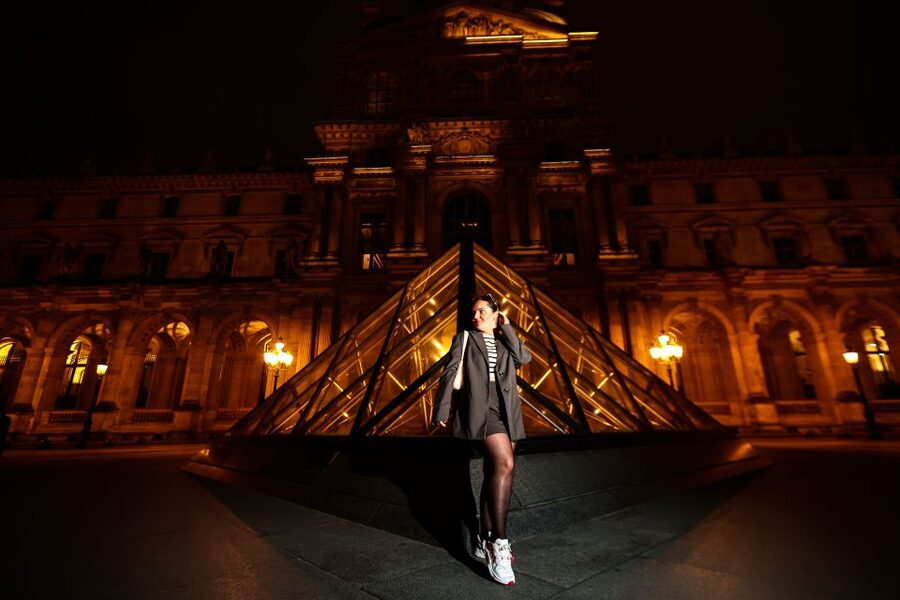 Paris: Professional Photoshoot with 300+ Photos + 1 present - Professional gear and a filmmaker mindset (not just a camera)
