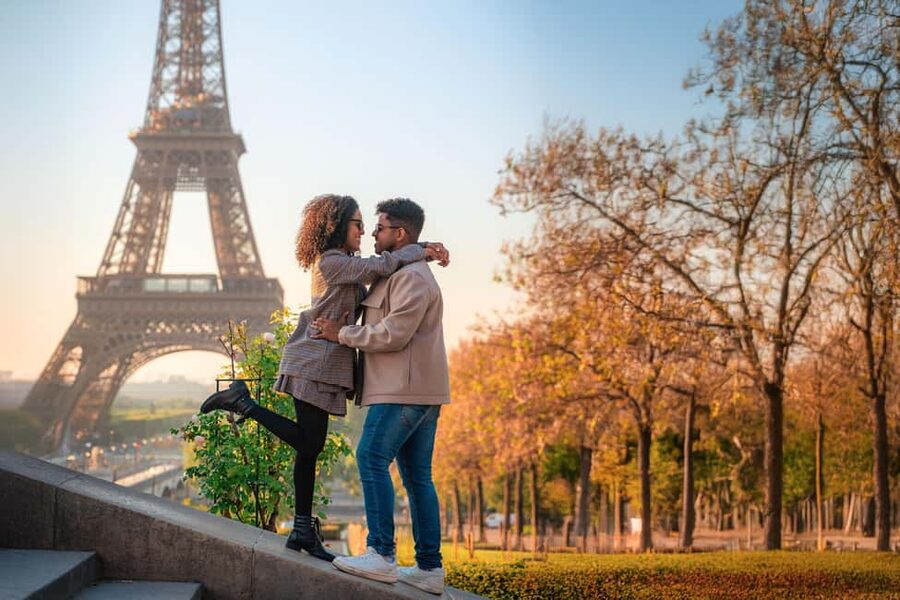 Paris: Professional Photoshoot with the Eiffel Tower - Eiffel Tower Photoshoot Near the Monument: Why This Setup Works