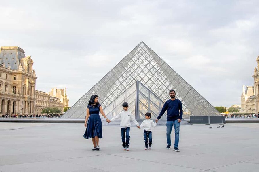 Paris: The Essentials, Private Photoshoot - Photo Packages, Private Gallery Delivery, and Your 48-Hour Keepsake
