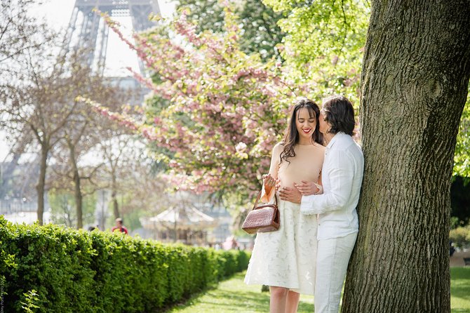 Parisian Life Style Private Photo Shoot at Eiffel Tower - Should You Book This Eiffel Tower Photo Shoot?