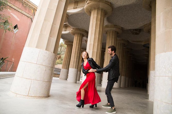 Park Guell Private Photoshoot with Skip the Line Ticket - Key highlights at a glance