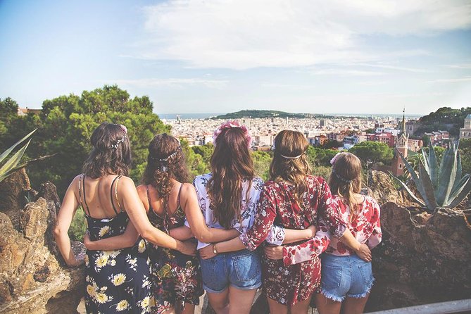 Park Guell Private Photoshoot with Skip the Line Ticket - Small Groups, Private Attention: How It Works With Up to 6 People