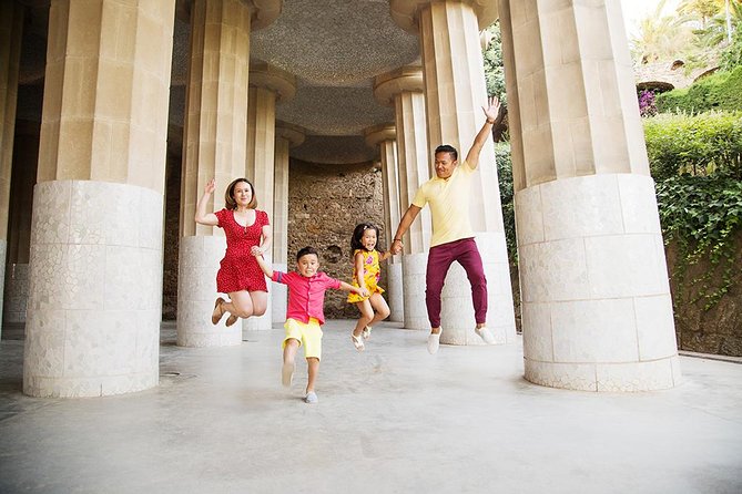 Park Guell Private Photoshoot with Skip the Line Ticket - Skip-the-Line Entry: More Time for Better Photos