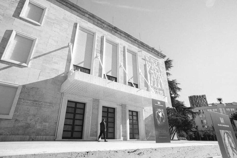 Personal photographer in Tirana (book a day in advance!) - Pickup and Meeting Points Without the Stress