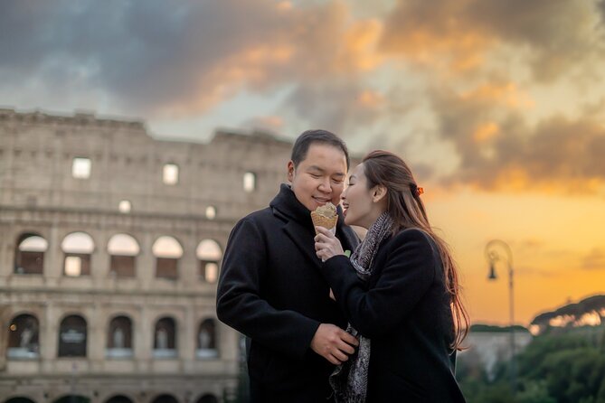 Personalized Photoshoot Outside the Colosseum - How the photographer keeps you comfortable (and camera-ready)
