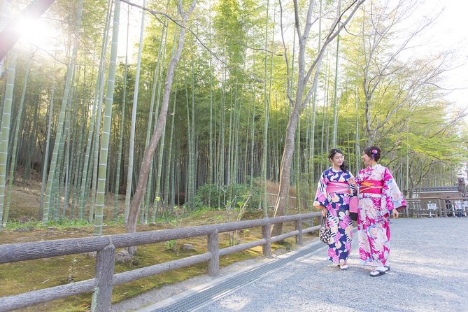 Photo Shoot with a Private Vacation Photographer in KYOTO, JAPAN - Philosopher’s Walk: a calmer pace for character and portraits