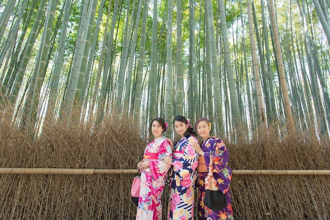 Photo Shoot with a Private Vacation Photographer in KYOTO, JAPAN - The photo results: edited images, online gallery, digital downloads