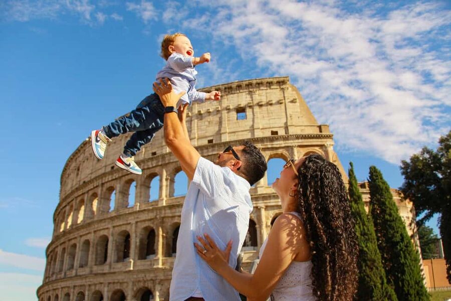 Photo Tour Experience in Rome - Discover the Most Iconic Places - A one-hour private shoot that feels like Rome’s inner circle