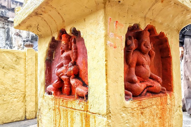 Photo Tour In Holy Varanasi - Private pickup and a schedule that respects your camera (and your legs)