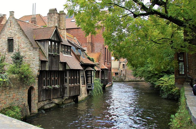 Photo Tour "Philip the Good" + Boat trip - Stop by stop: Jan van Eyckplein to the Market Square and Burg
