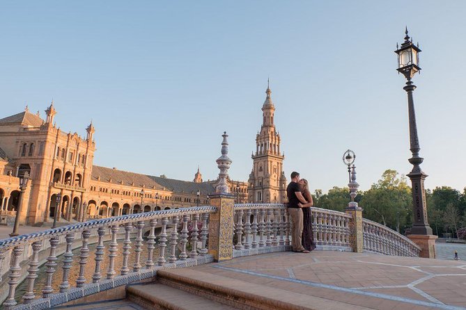 Photo Tour Session in Seville - Plaza de España: the photo background that does the work