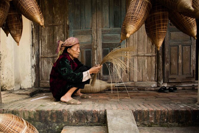 Photo Tour to Capture The Vanishing Craft of Making Fish Traps - What You’ll Photograph: Hands, Bamboo, and an Old House Backdrop