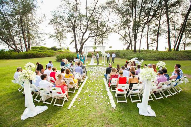 Photographer for wedding in all location of Thailand - How pricing works for a private wedding photo team in Phuket