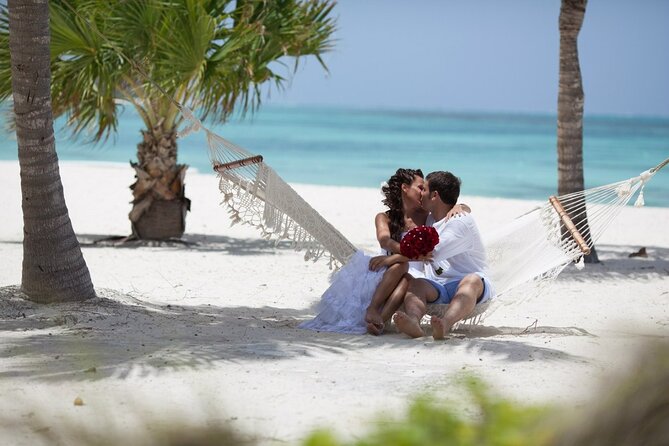Photographer in Punta Cana, professional photo shoot - What You Get Back: 100–120 Edited Photos Plus 10 Glossy Retouches