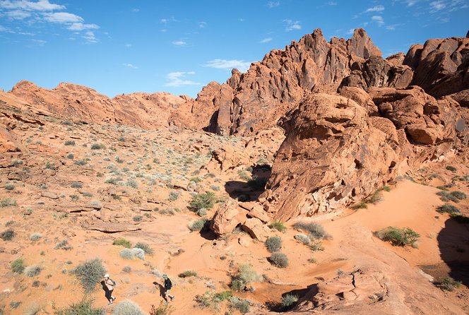 Photographer's Dream: Valley of Fire Hiking Tour - Las Vegas pickup to Valley of Fire: how the timing feels in real life