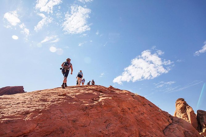 Photographer's Dream: Valley of Fire Hiking Tour - Snacks, water, and the small-group pace you’ll actually like
