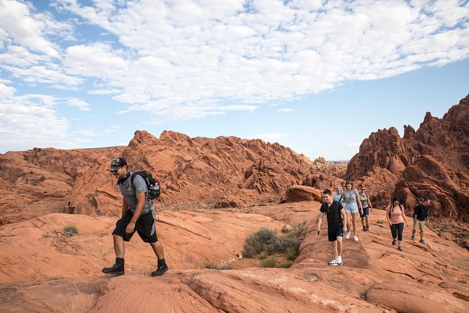 Photographer's Dream: Valley of Fire Hiking Tour - What to pack (so the tour stays fun, not annoying)