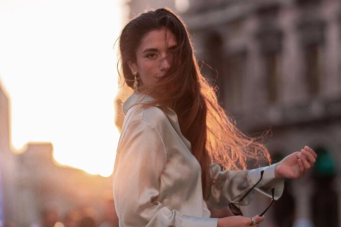 Photography in Unique Places Milan - How the Session Works: Group Size, Pace, and Photo Flow