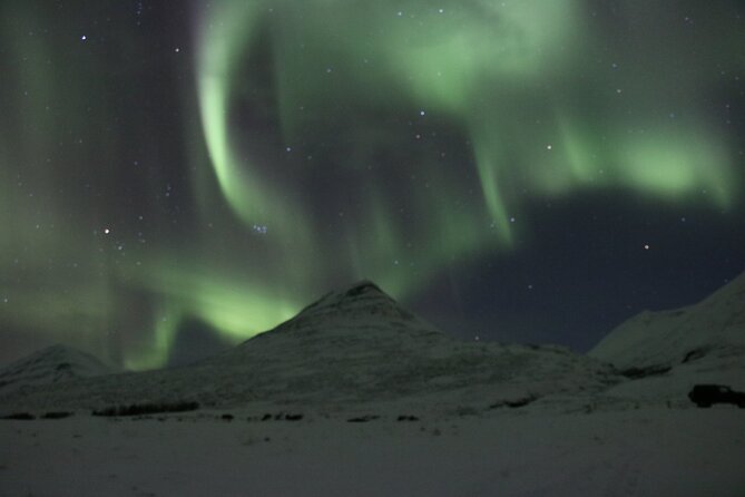 Photography tour - Northern light Hunting from Akureyri - Northern lights expectations: weather rules and the refund safety net