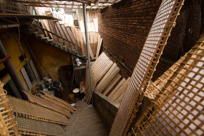 Photography Tour to Tho Ha - The rice paper making village - The morning rhythm: early start and what it buys you