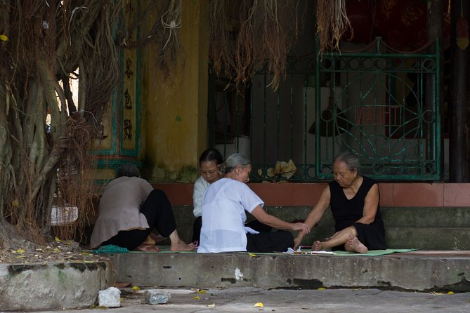 Photography Tour to Tho Ha - The rice paper making village - Comfort and logistics that keep you focused on photos