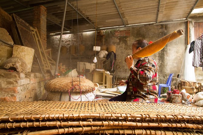 Photography Tour to Tho Ha - The rice paper making village - Should you book Tho Ha with Momentlives?