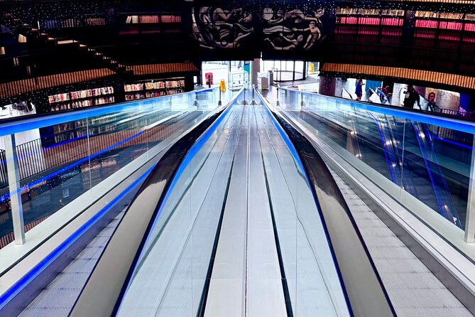 Photography Walking Tour in Birmingham - A 90-minute Birmingham photo walk for phone users