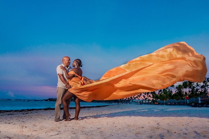 Photography with Flying Dresses in Punta Cana and more… - The beach photo stops: wind, palms, and motion
