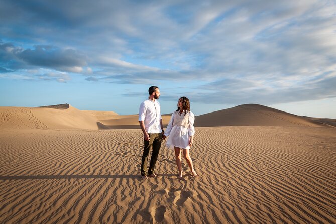 Photoshoot at Dunas Maspalomas in Desert Beach Ocean View - Desert Beach Ocean View: why this backdrop photographs so well