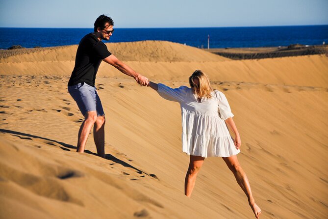 Photoshoot at Dunas Maspalomas in Desert Beach Ocean View - Photos you actually receive: originals + 20 edits in 5 days