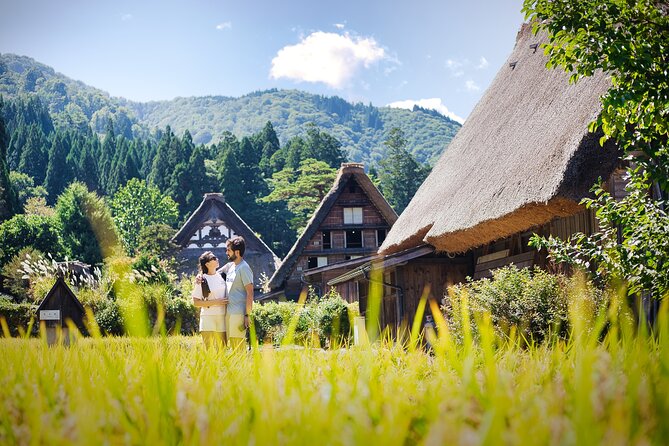 Photoshoot in Shirakawago/Takayama by professional photographer - Transport, timing, and how to plan your day