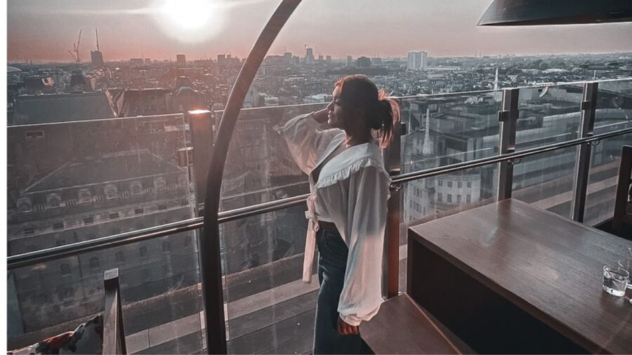 photoshoot London memories - Choose Your London Backdrops: Westminster, Tower Bridge, or Notting Hill