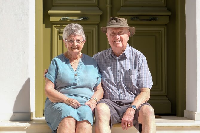 Photoshoot Love Story in Athens - Best Time to Book: Early Morning or Sunset for Golden Light